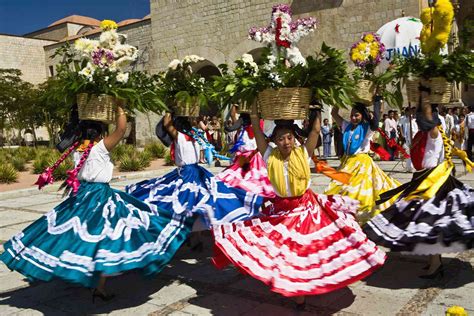  Guelaguetza 2017: การเฉลิมฉลองวัฒนธรรมอันงดงามและการรวมตัวของชุมชน Oaxaca